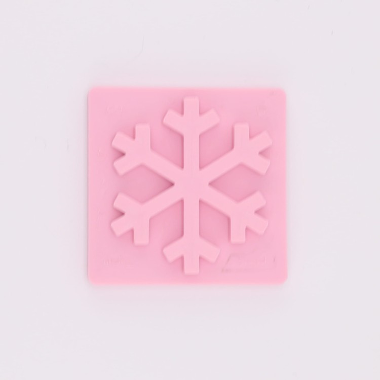 Snow-TOP.jpg